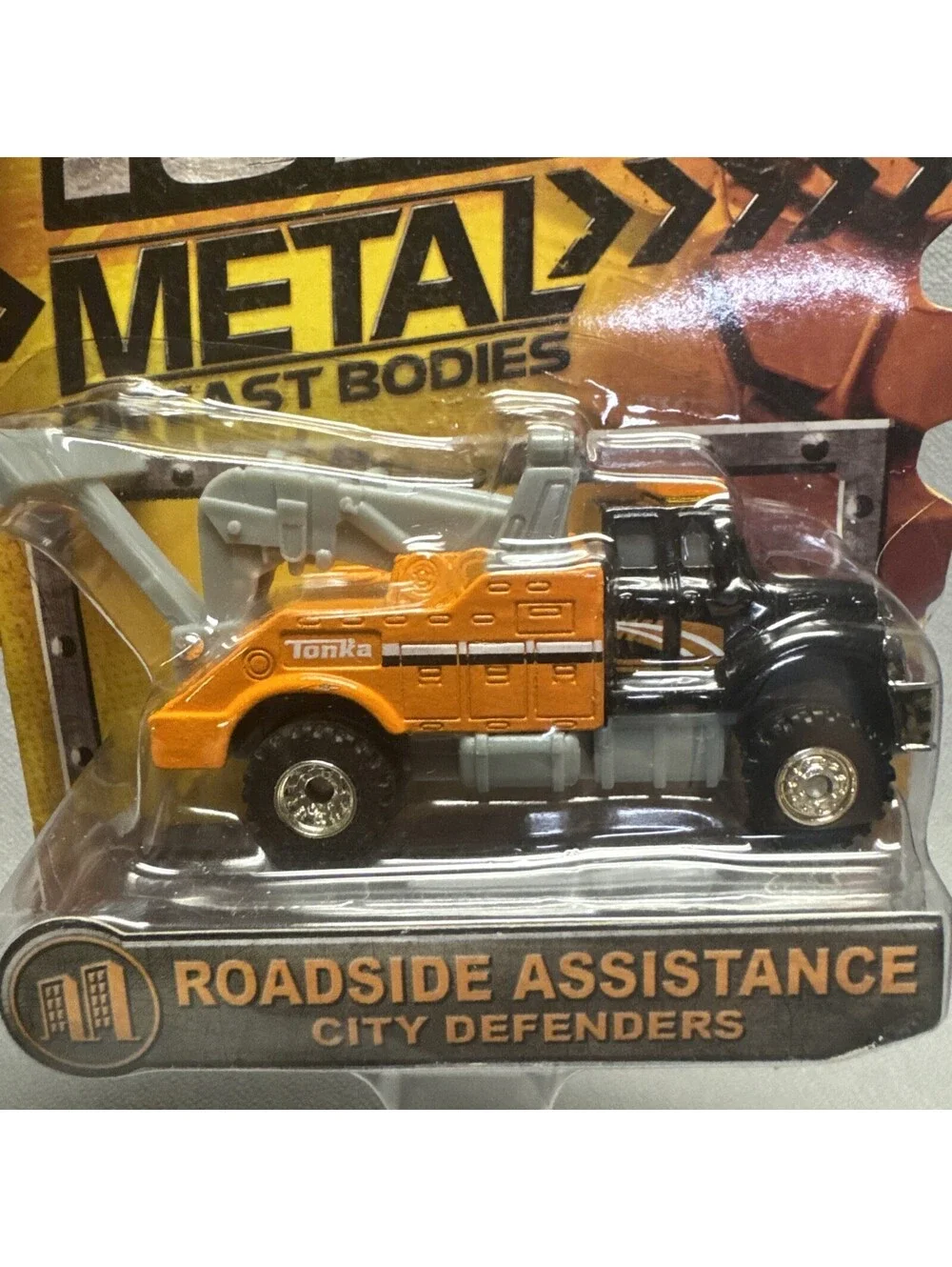 Tonka Metal Tow Truck Roadside Assistance City Defenders 1:64 Orange 2014